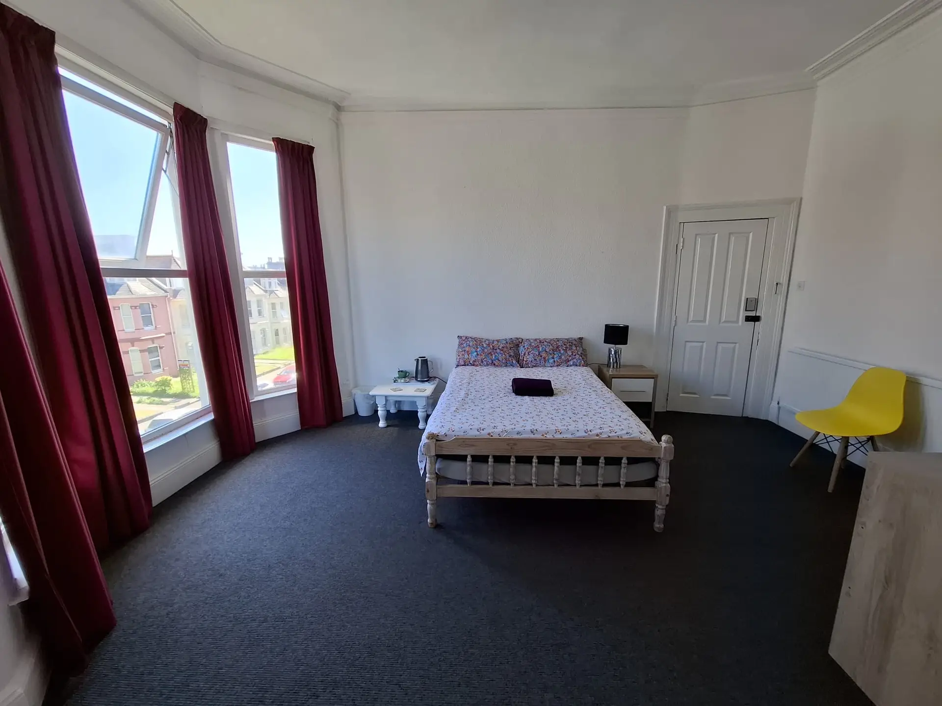 f896b26d-b80d-464b-b3cb-28512387c0a4